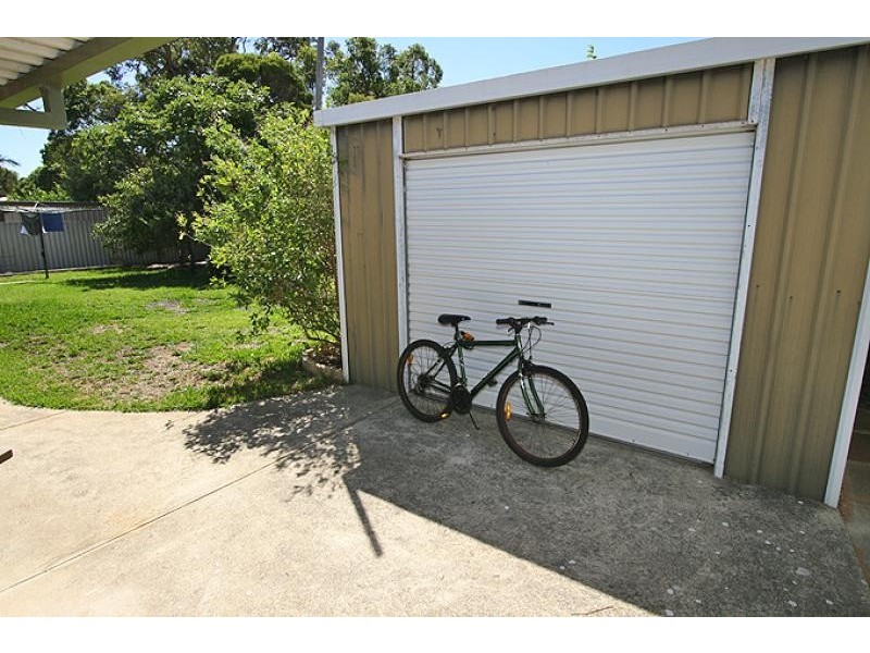 30 Elderberry Circle, Halls Head WA 6210