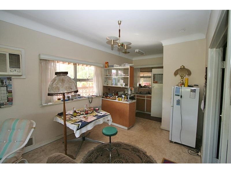 23 Wyeree Road, Mandurah WA 6210