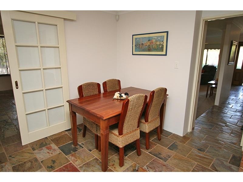 2 Skua Court, Halls Head WA 6210