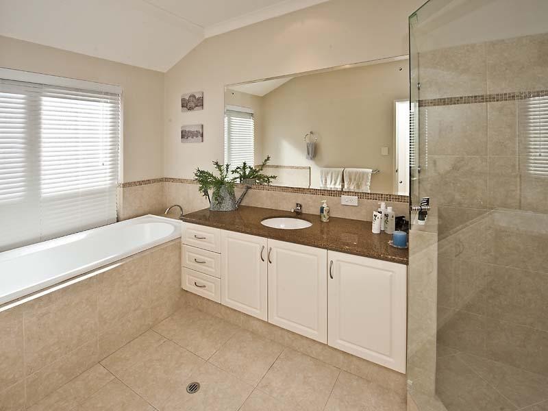 18 Fistina Ramble, Mandurah WA 6210