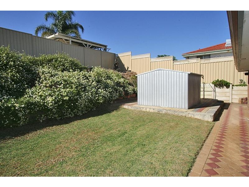 11 Collier Street, Silver Sands WA 6210