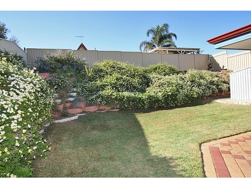 11 Collier Street, Silver Sands WA 6210