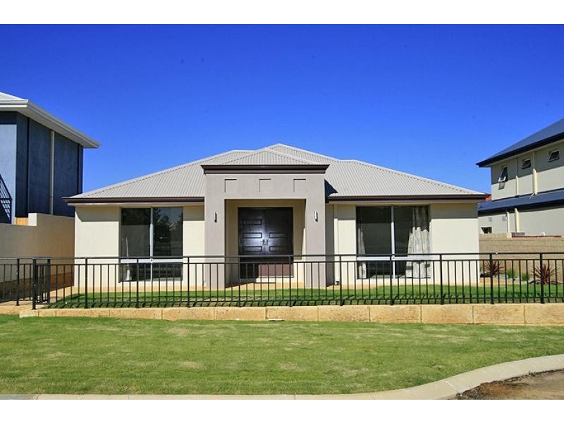 9 Mandjar Lane, Wannanup WA 6210