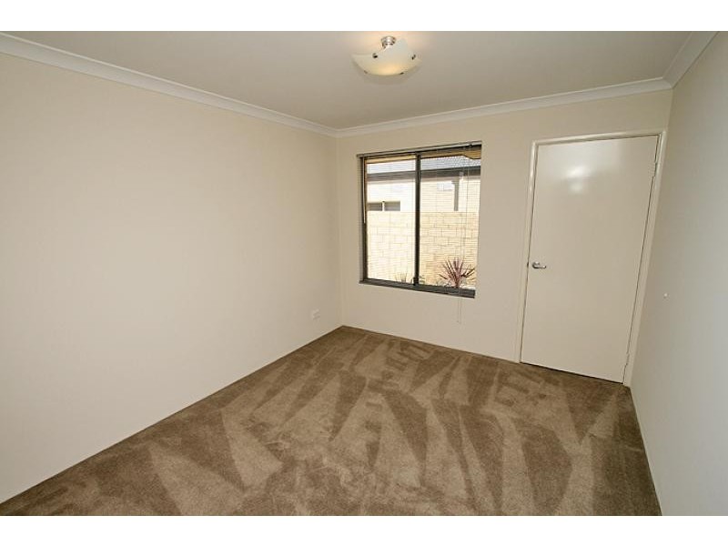 9 Mandjar Lane, Wannanup WA 6210