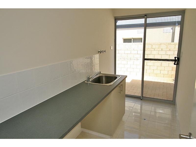 9 Mandjar Lane, Wannanup WA 6210