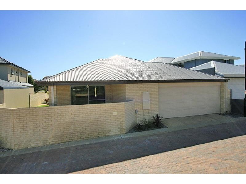 9 Mandjar Lane, Wannanup WA 6210