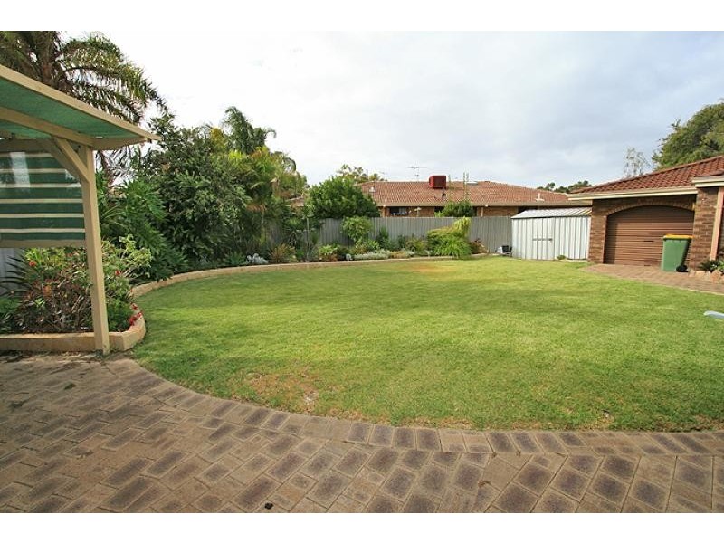 5 Talia Place, Dudley Park WA 6210