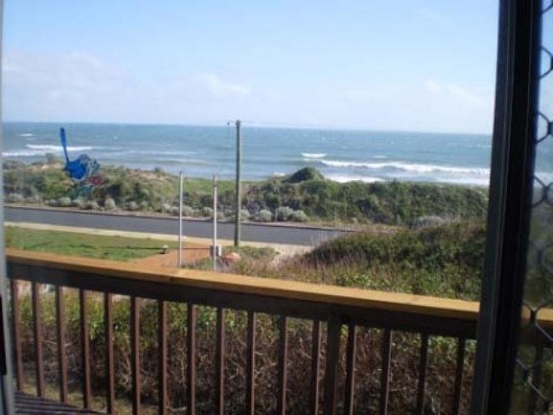 85 Spinaway Parade, Falcon WA 6210