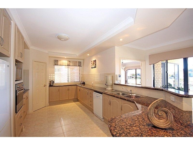 60 Aztec Island Retreat, Mandurah WA 6210