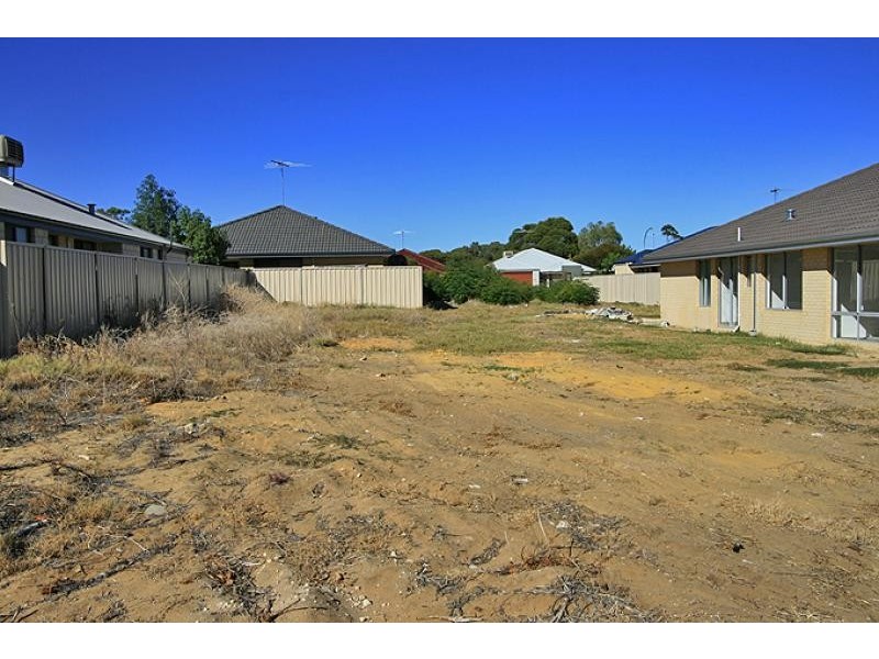 12 Wonich Fairway, Greenfields WA 6210