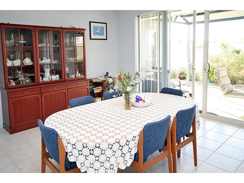 10 George Hibbert Road, Madora Bay WA 6210