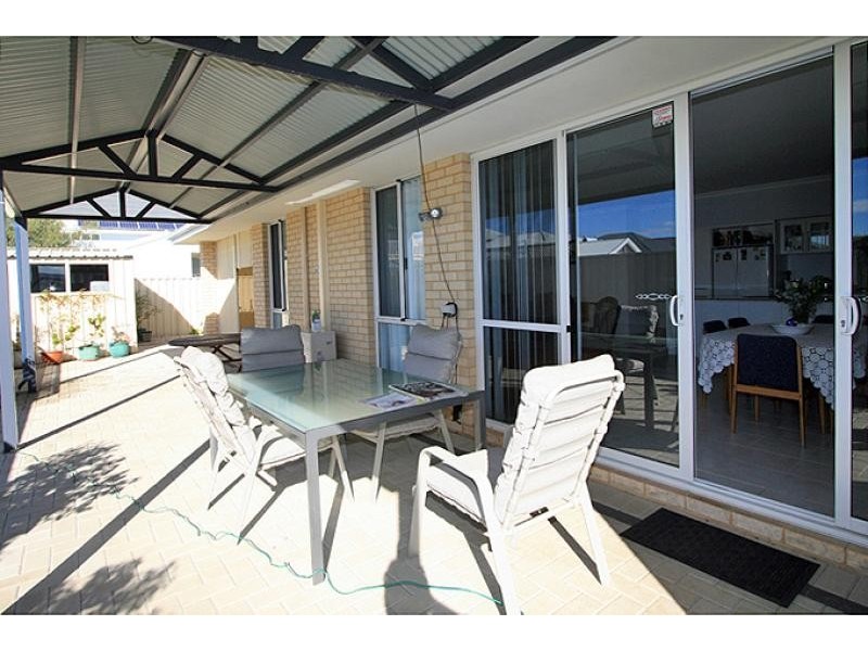 10 George Hibbert Road, Madora Bay WA 6210