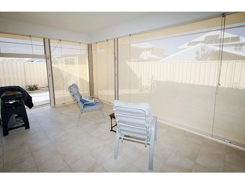 10 George Hibbert Road, Madora Bay WA 6210