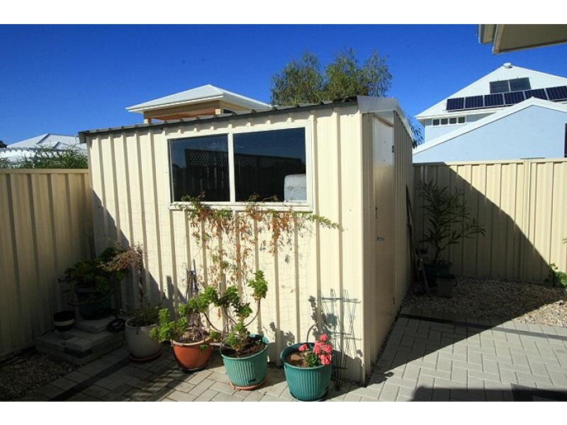 10 George Hibbert Road, Madora Bay WA 6210