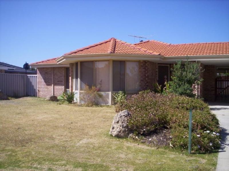 13 DRESS CIRCLE, Warnbro WA 6169