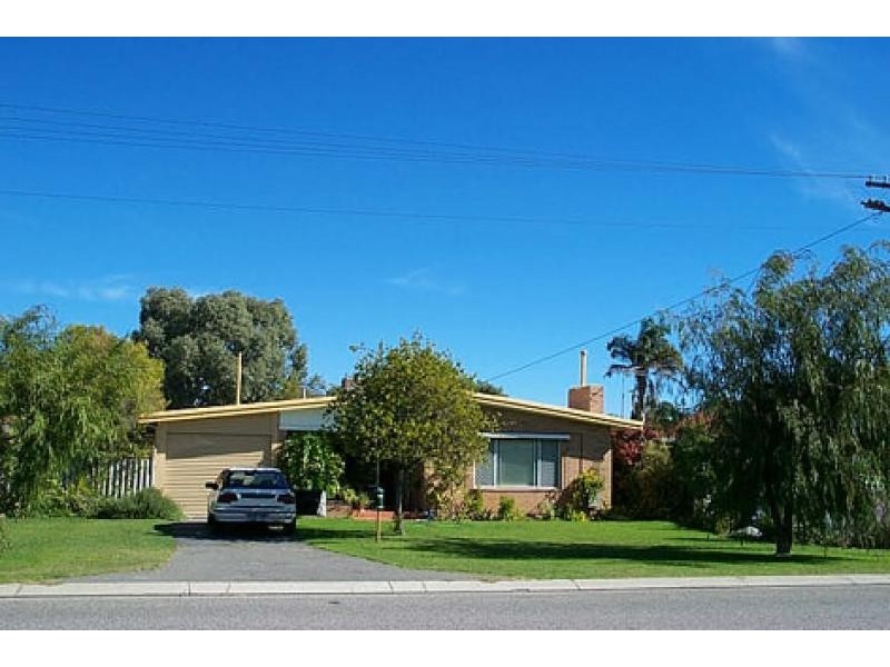 9 HOUSTON STREET, Rockingham WA 6168