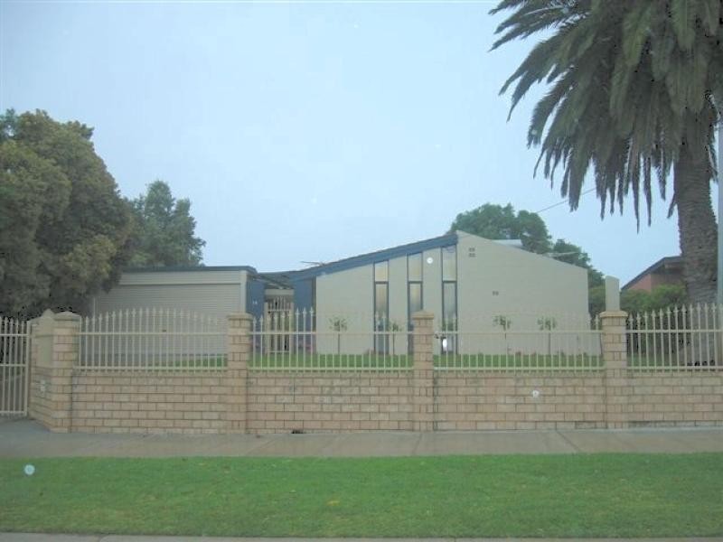 11 PENGUIN ROAD, Shoalwater WA 6169