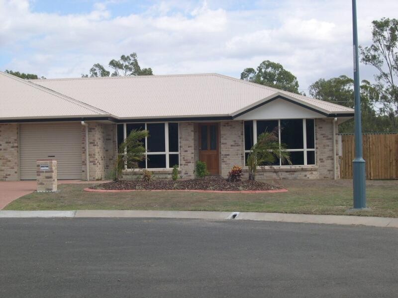 Kin Kora QLD 4680