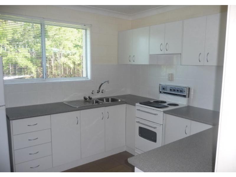 4/96 Philip Street, Gladstone QLD 4680
