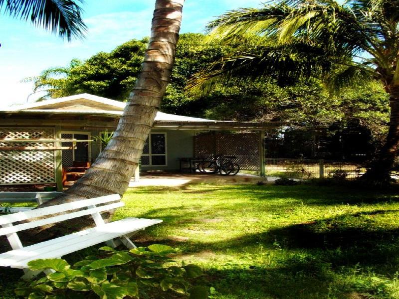 20 THE OAKS ROAD, Tannum Sands QLD 4680