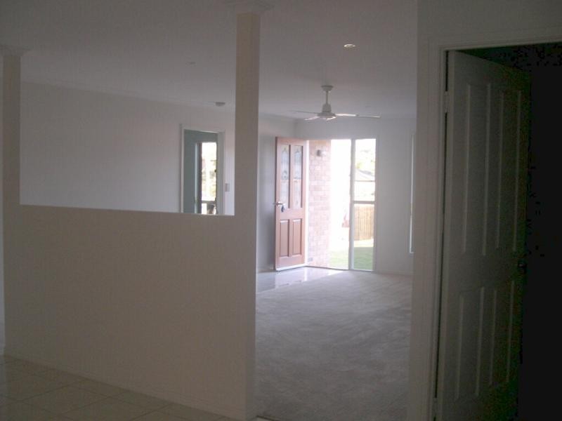 6 Bridgeman Place, Gladstone QLD 4680