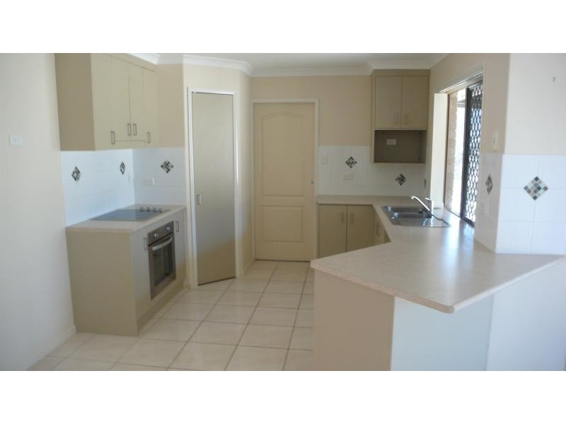 43 Clarance Drive, Gladstone QLD 4680