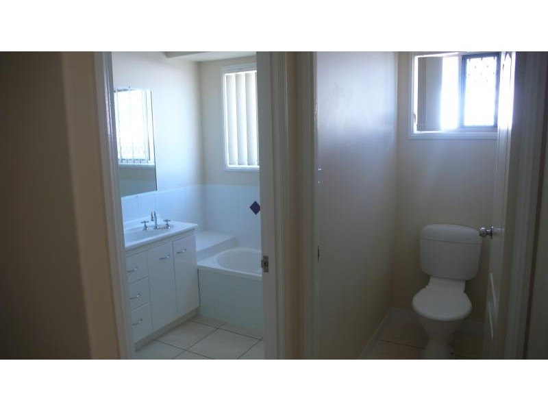 43 Clarance Drive, Gladstone QLD 4680