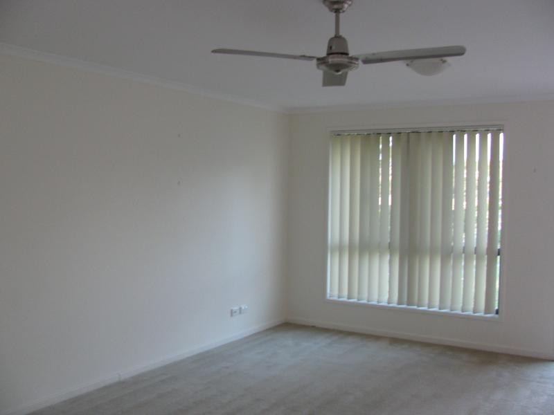 10 Bridgeman Place, Gladstone QLD 4680