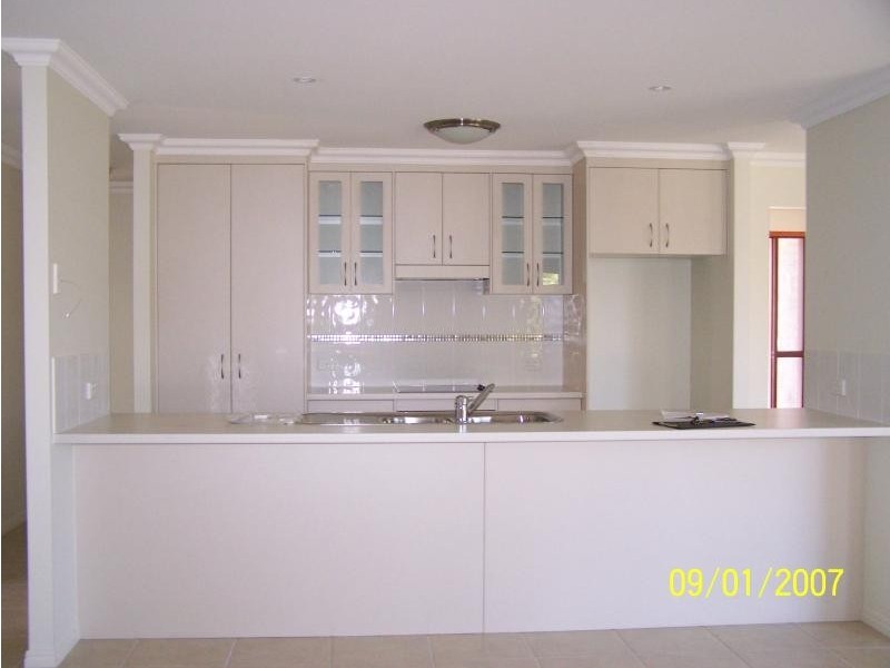 28 LARCOM RISE, West Gladstone QLD 4680