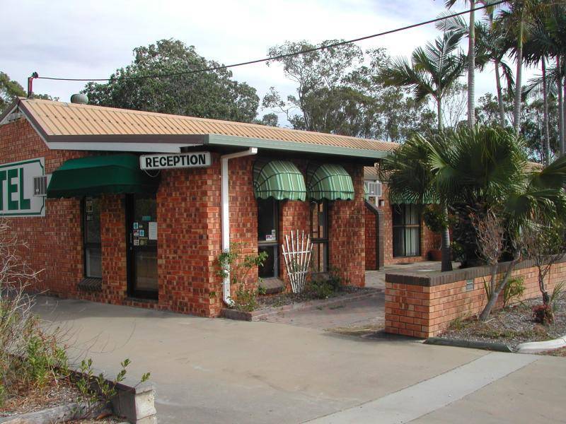 55 WYNDHAM AVENUE, Boyne Island QLD 4680