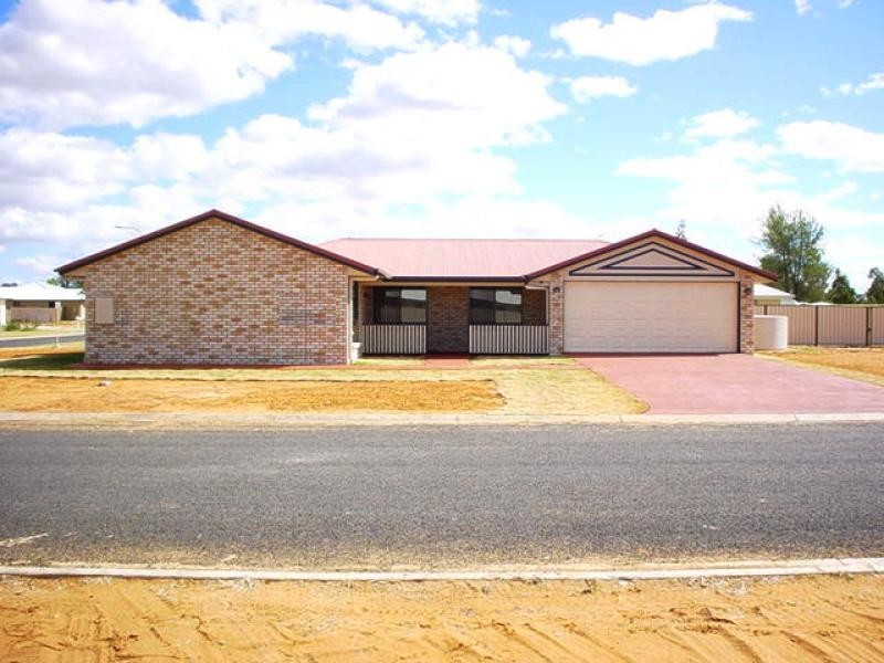 1 COLE STREET, Chinchilla QLD 4413