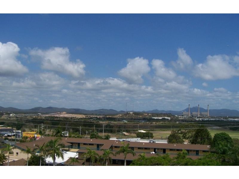 6 STEWART STREET, Gladstone QLD 4680