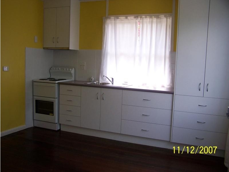 40 WALTERS AVENUE, Gladstone QLD 4680