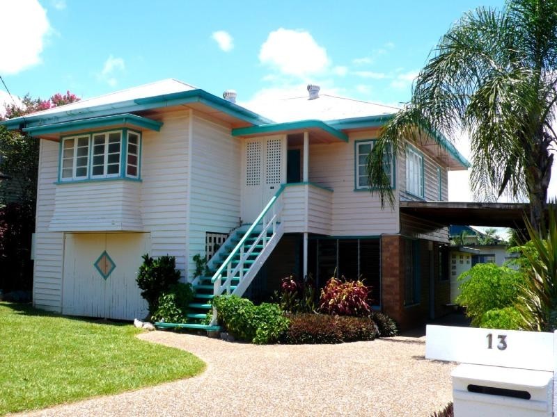 13 Central Lane, Gladstone QLD 4680