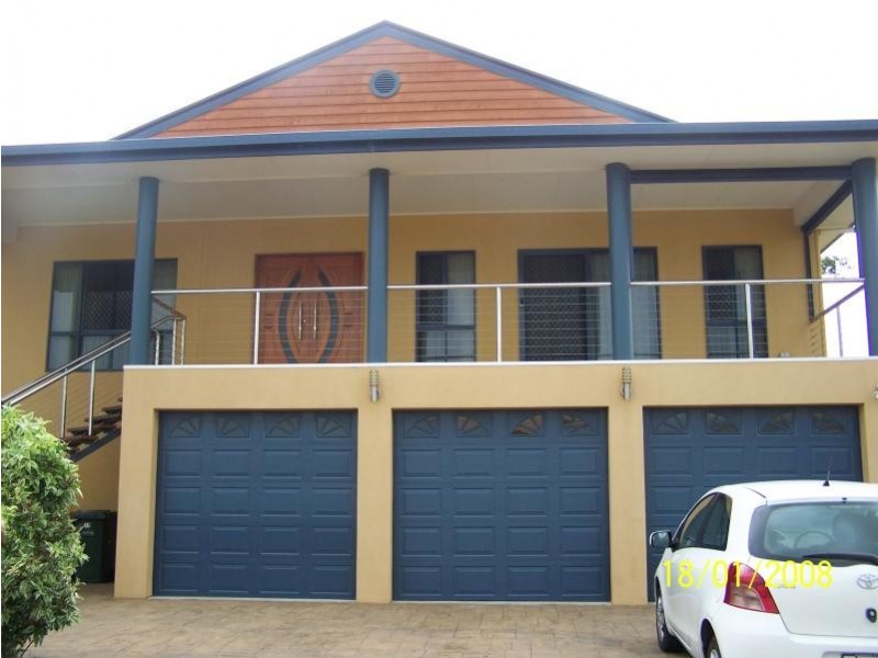 15 Dolphin Crescent, Gladstone QLD 4680