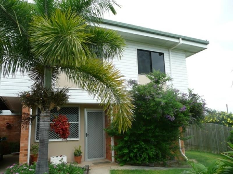 19 SMITH STREET, Gladstone QLD 4680