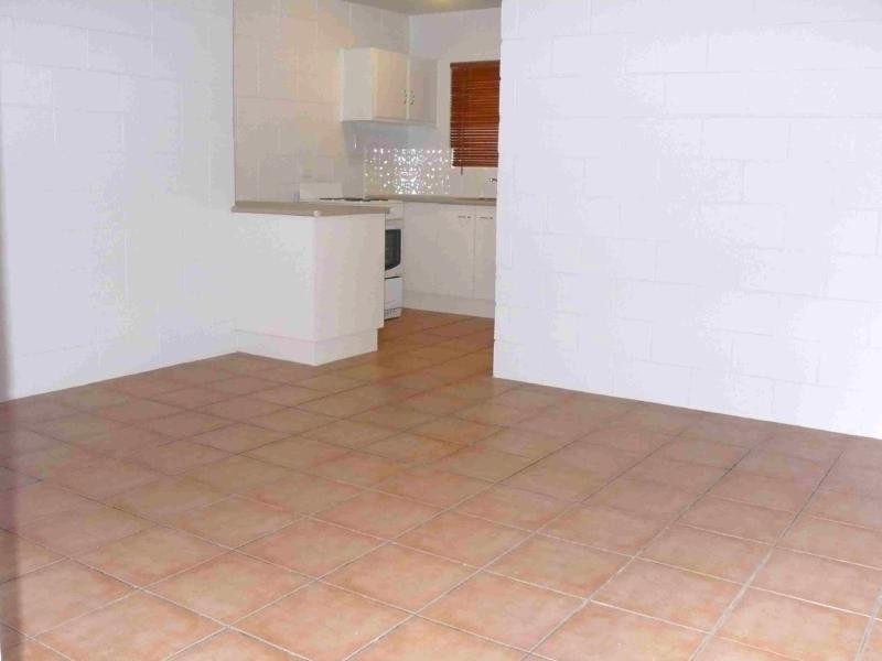 Unit 3/29 Off Street, Gladstone QLD 4680