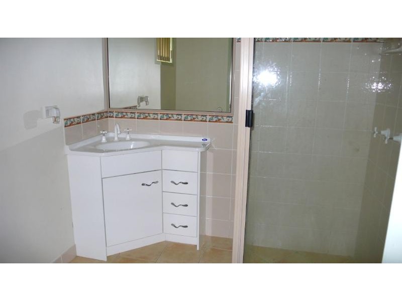 5 Dunstall Street, Gladstone QLD 4680