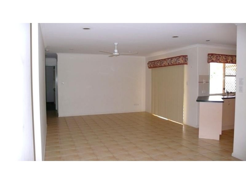 5 Dunstall Street, Gladstone QLD 4680