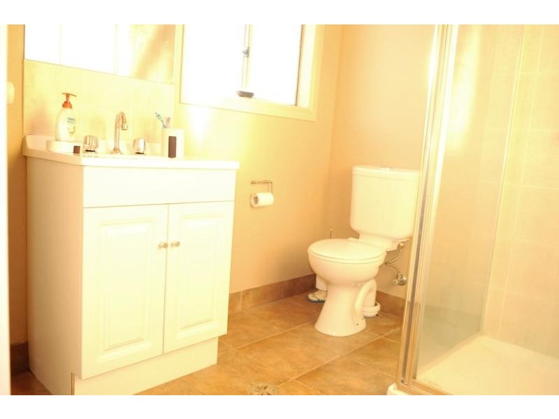 AMBROSE – 60 Dundee Road, Gladstone QLD 4680