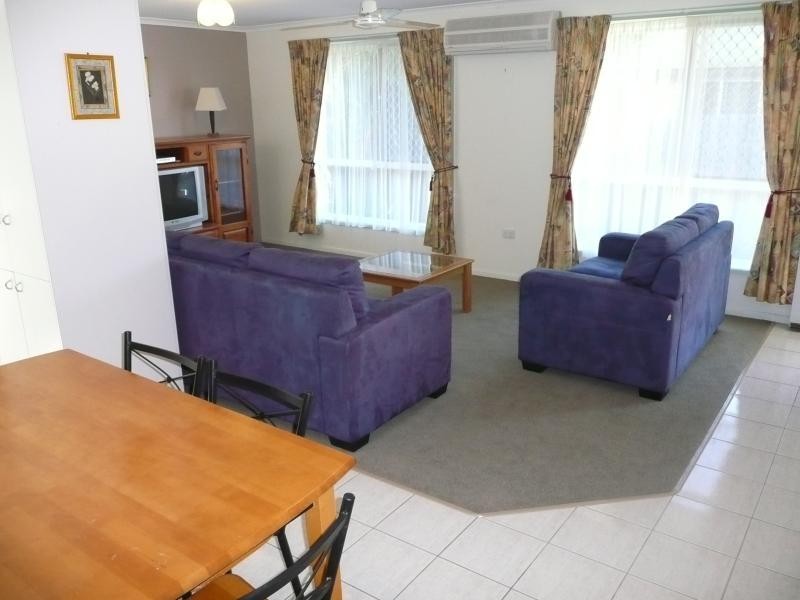 1/46 Marten Street, South Gladstone QLD 4680