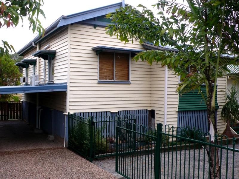255A AUCKLAND STREET, Gladstone QLD 4680
