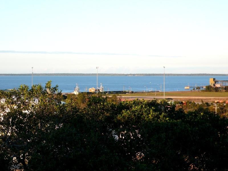 32 AUCKLAND STREET, Gladstone QLD 4680