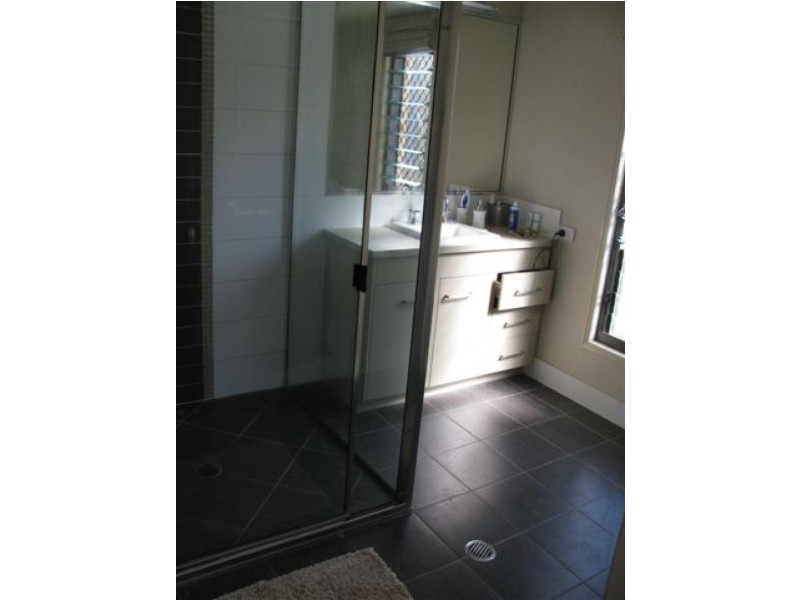 44 SKYLINE DRIVE, Gladstone QLD 4680