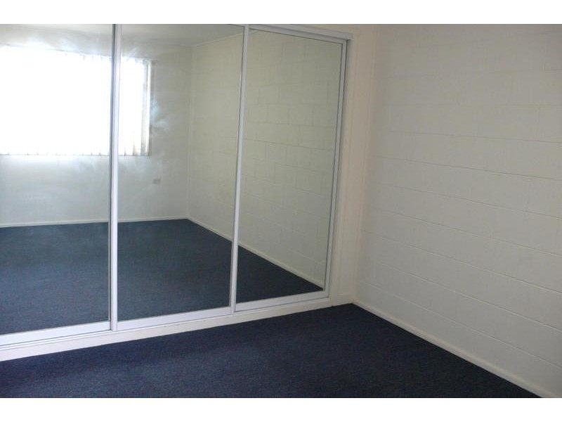 Unit 3/2 Watt, Gladstone QLD 4680