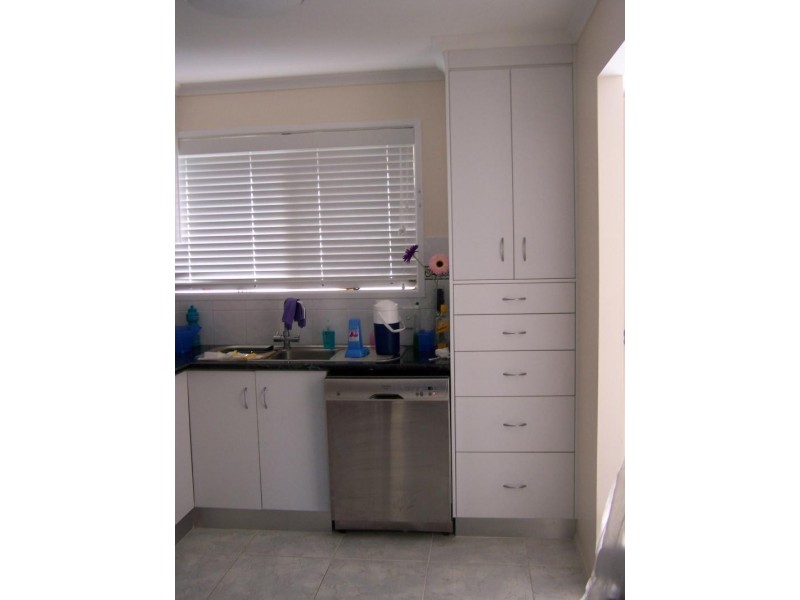 Unit 2/38 MARTEN STREET, Gladstone QLD 4680