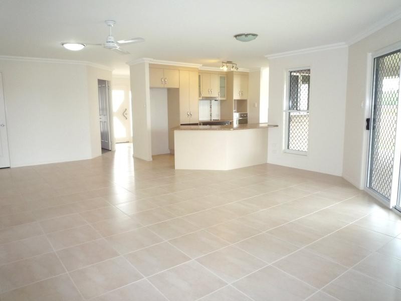 9 Central Avenue, Calliope QLD 4680