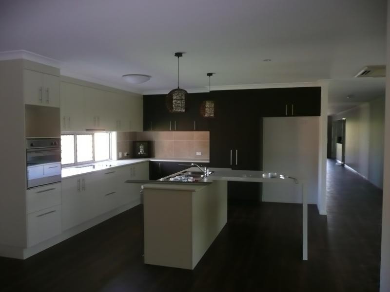 1 Lavender Boulevard, Gladstone QLD 4680