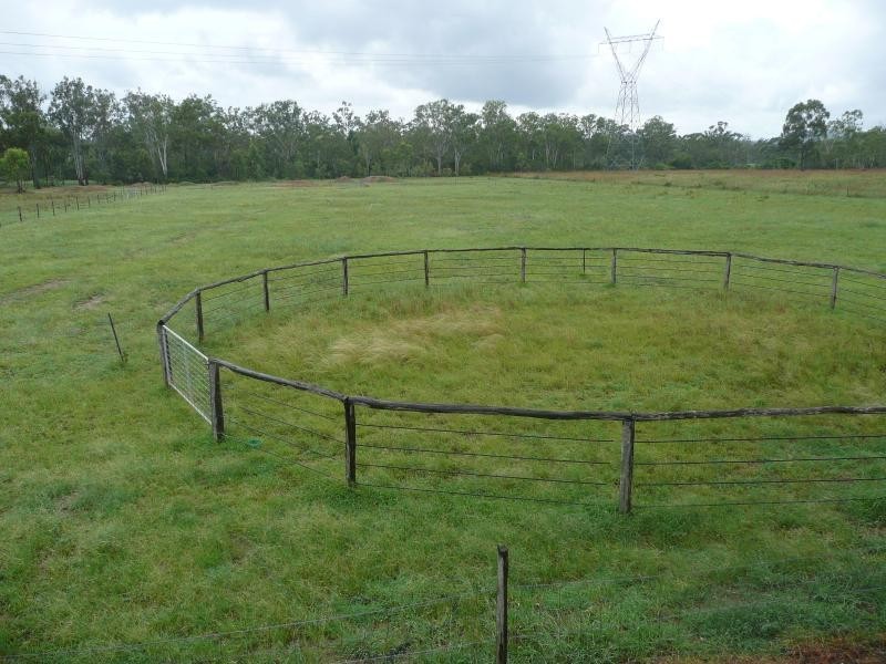 60 Raglan Station Road, Ambrose QLD 4702