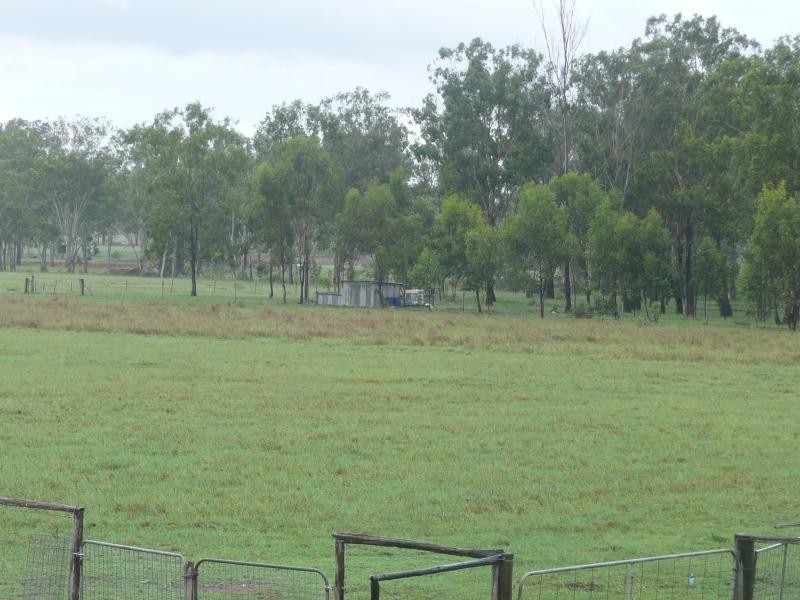 60 Raglan Station Road, Ambrose QLD 4702